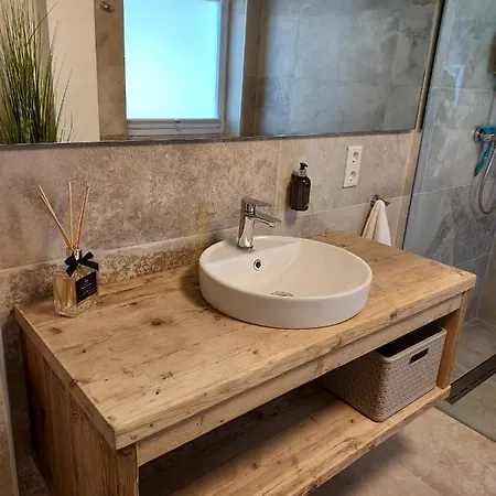 Appartement Kira *